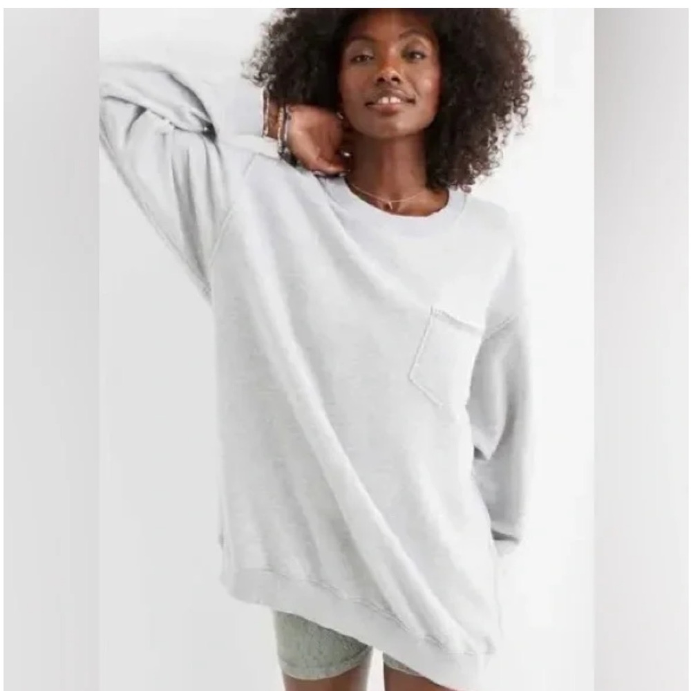 Aerie Oversized Gray Crewneck Sweater